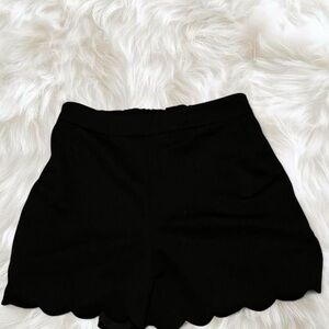 SHEIN Black Scallop-Hem High Waist Women’s Shorts